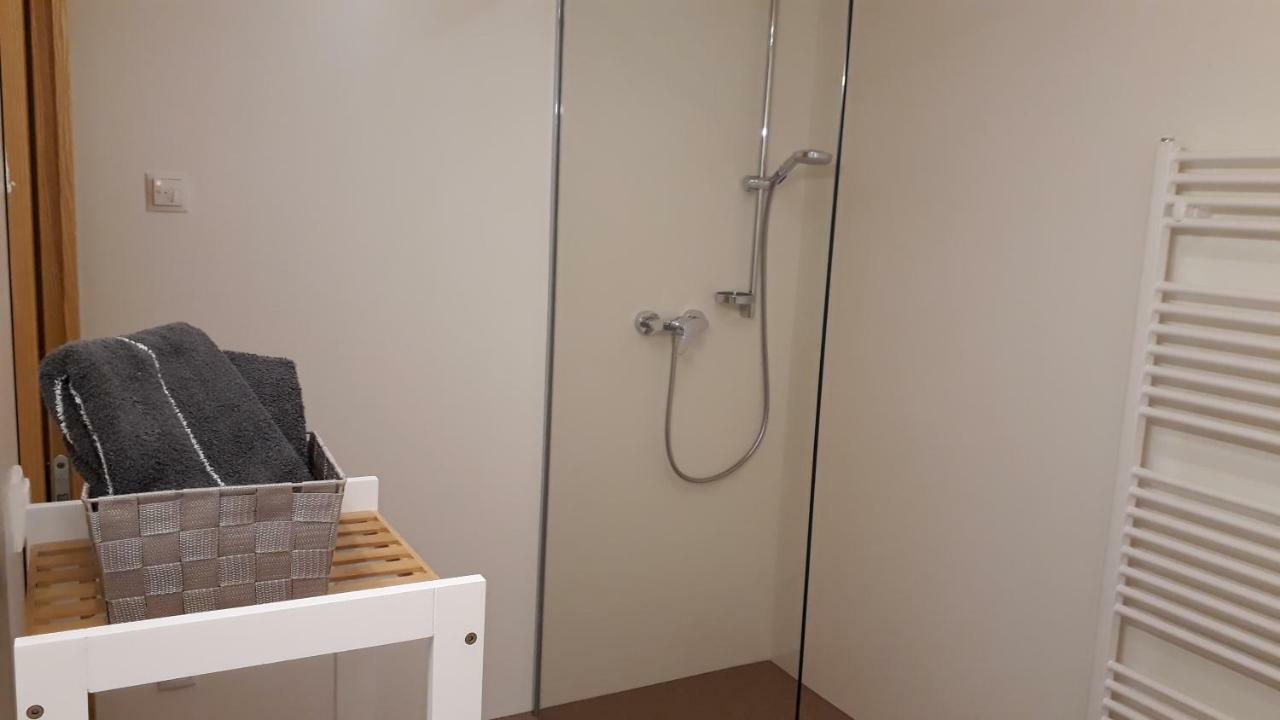 Bauernhof Farnach Apartamento Andelsbuch Exterior foto